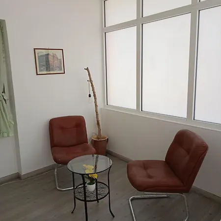 Levante Castriota * בארי