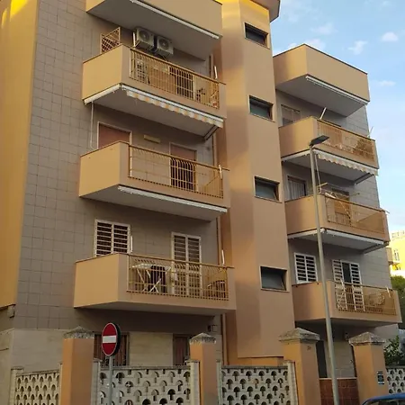 Levante Castriota * Μπάρι